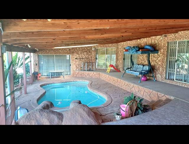 FARM FOR SALE IN CLARIDGE